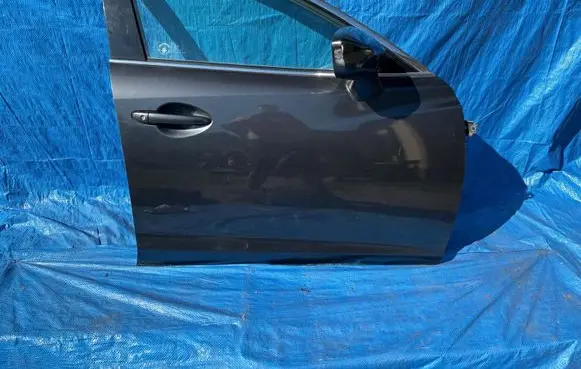 Mazda 6 Front door