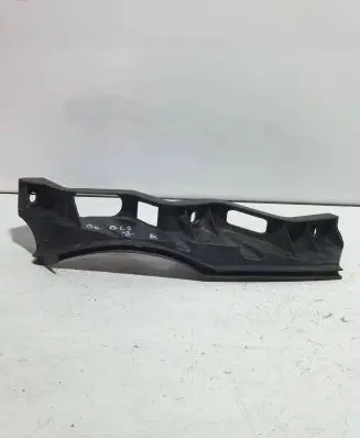 Volkswagen PASSAT B6 Front bumper mounting bracket 3C0807889