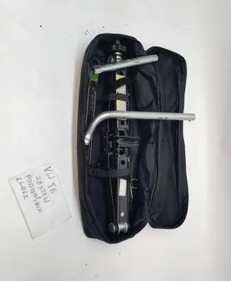 Volkswagen Transporter - Caravelle T6 Lift Jack 7F0011031A
