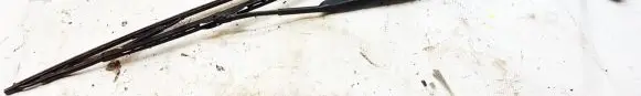 Honda FR-V Front wiper blade arm