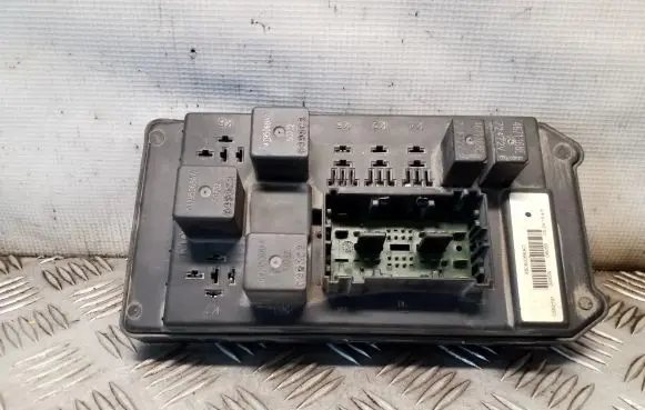 Jeep Grand Cherokee (WK) Fuse module 56050066AC