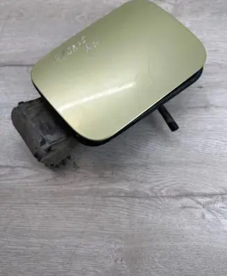 Renault Megane II Fuel tank cap trim 