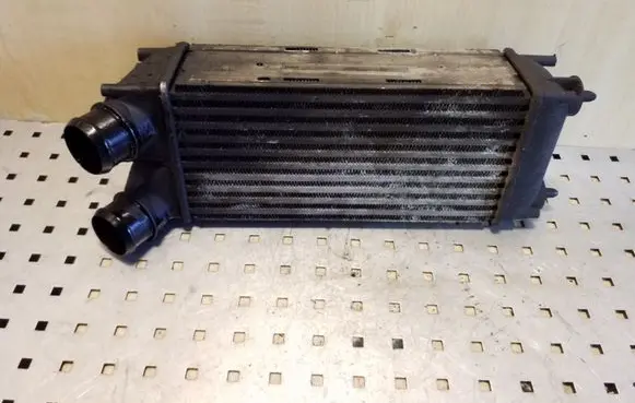 Peugeot 5008 Intercooler radiator 9656503980 992507M