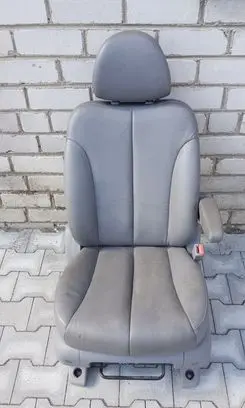 Front passenger seat