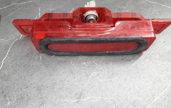 Mazda 626 Third/center stoplight 286-61825