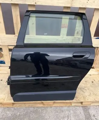 Volvo XC70 Rear door