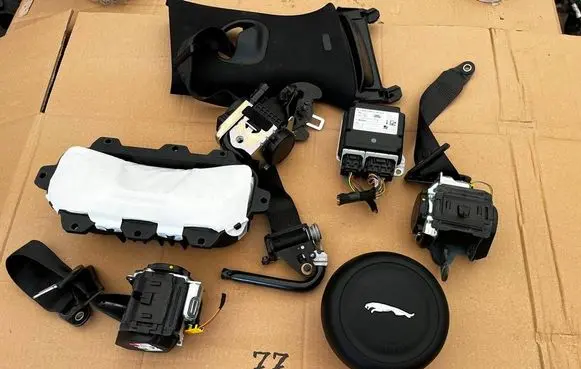 Jaguar XF Airbag set 