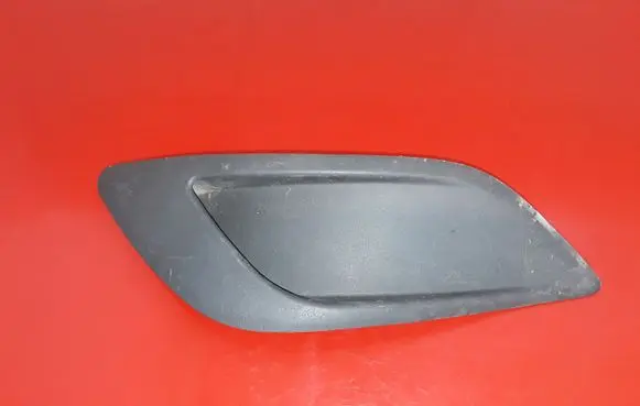 Ford Focus Front bumper lower grill 8M5119953BE