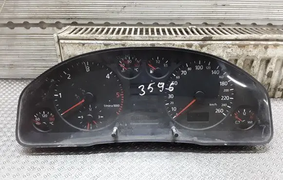 Audi A6 S6 C5 4B Speedometer (instrument cluster) 4B0919860M