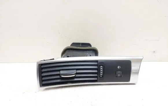Audi A6 S6 C6 4F Dashboard side air vent grill/cover trim 4F1820901D