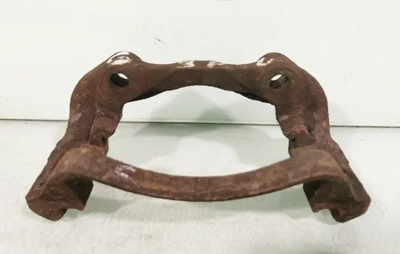 Volkswagen Golf III Front Brake Caliper Pad/Carrier 