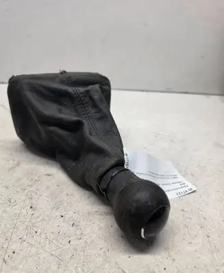 Volkswagen Sharan Gear lever shifter trim leather/knob 7M3711113