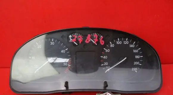 Volkswagen PASSAT B5 Speedometer (instrument cluster) 3B0919880L