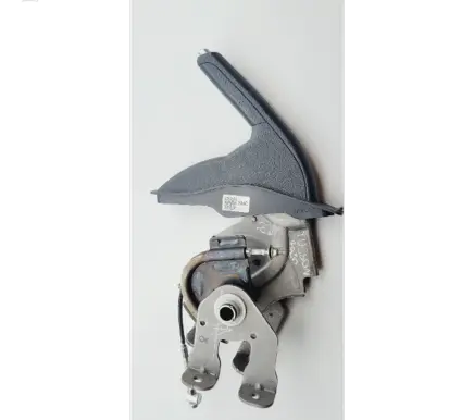 Hyundai Tucson TL Hand brake release handle 8280105
