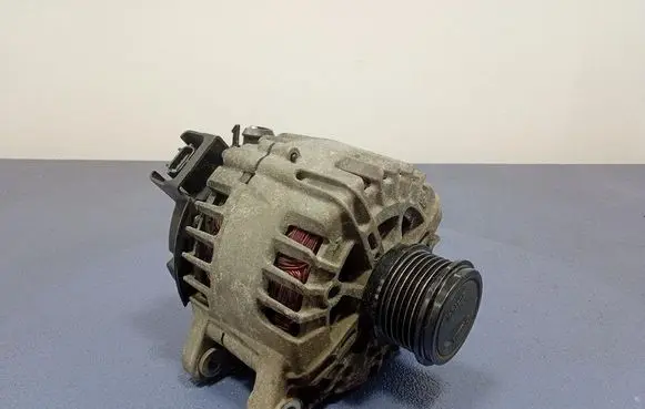 Ford Mondeo MK I Generator/alternator DS7T10300KD