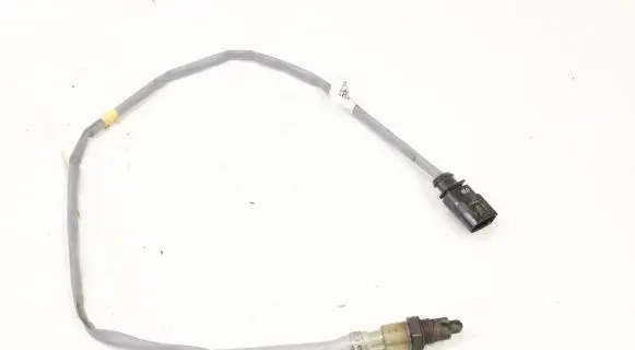 Volkswagen Golf VII Lambda probe sensor 8S0906262B