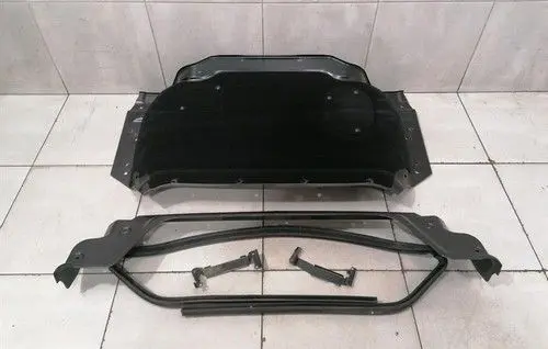 Audi R8 42 Air filter box cover 427825147D