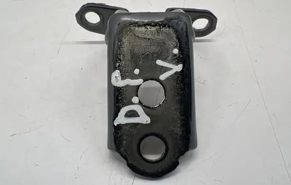 Nissan X-Trail T33 Front door upper hinge 