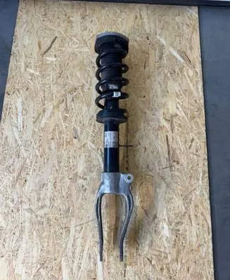 BMW 5 G30 G31 Front shock absorber with coil spring 6866641 14678612 814903015973