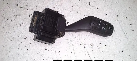 Ford Focus Other switches/knobs/shifts 17D940