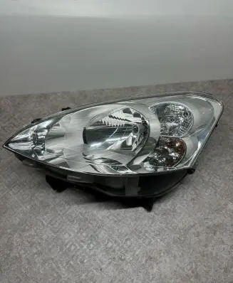 Peugeot Partner Headlight/headlamp 9682829380