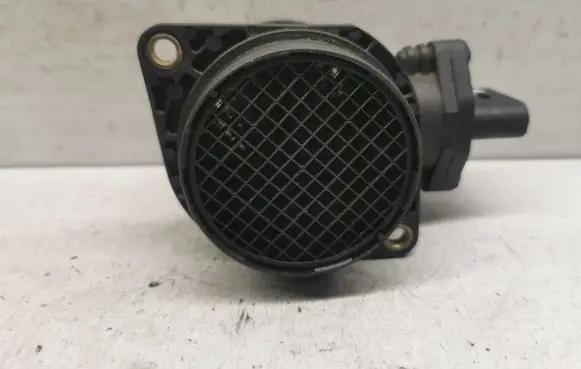 Audi TT Mk1 Mass air flow meter 0280218063