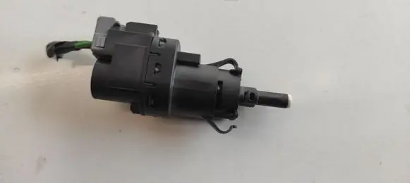 Ford Focus C-MAX Brake pedal sensor switch 3M5T13480AB PA6GF50