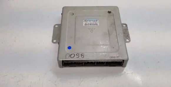 Mitsubishi Space Wagon Engine control unit/module MD355427 E2T70073
