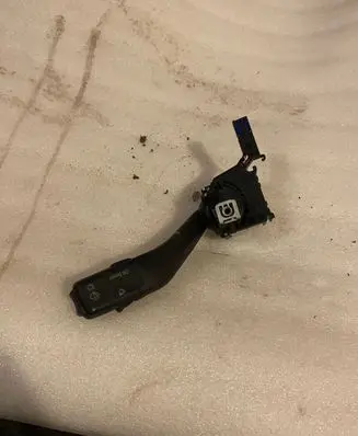 Volkswagen PASSAT B7 Wiper control stalk 1K0953519A 01203506 20350641496466