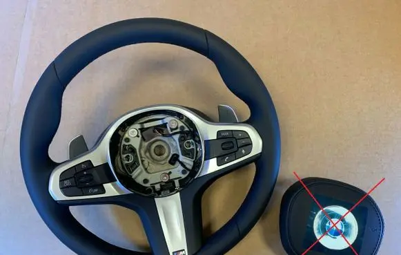 BMW 6 G32 Gran Turismo Steering wheel 32308008179 32308094542