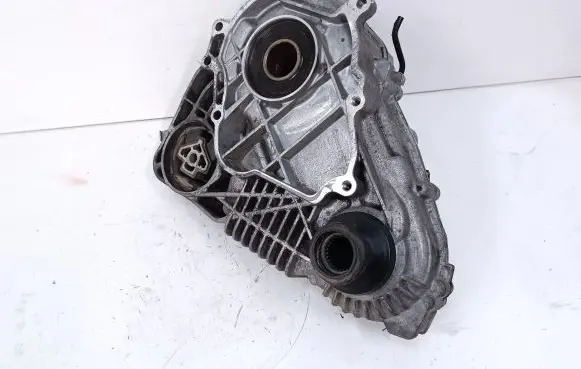 BMW X3 F25 Gearbox transfer box case 7505376 2710750537601 18180810