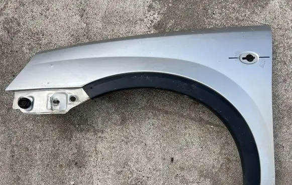 Opel Combo C Fender 