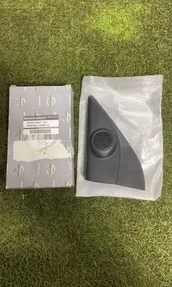 Nissan Micra Front door wing mirror part 802931hb1a