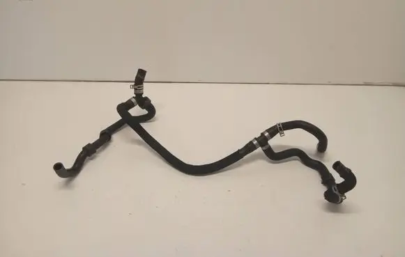 Volvo XC60 Engine coolant pipe/hose 32138791