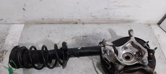Audi Q3 F3 Front shock absorber/damper 5QF413031CJ 5Q0407258A