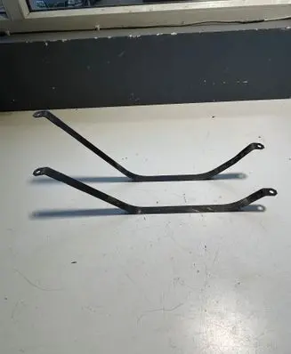 Renault Kadjar Fuel tank mounting bracket 