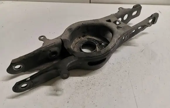 Chevrolet Camaro Rear upper control arm/wishbone