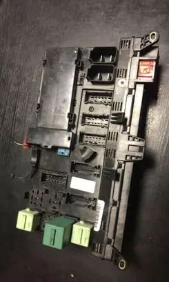 BMW X5 E53 Fuse module 8380409
