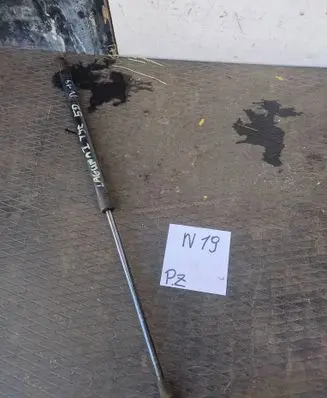 Renault Laguna I Tailgate strut 8374889