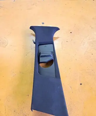 Mercedes-Benz E W212 (B) pillar trim (top) A2126900330