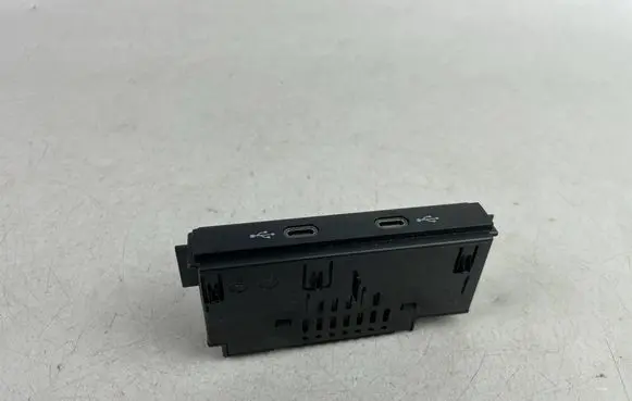 Volkswagen Golf VIII USB socket connector 5NA035736