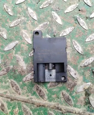 BMW X5 E53 Bluetooth antenna 6928461
