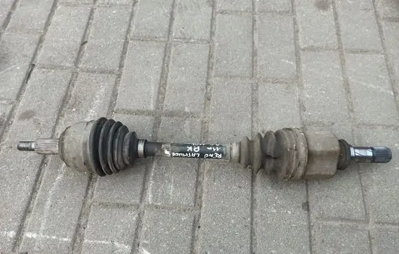 Renault Latitude (L70) Front driveshaft
