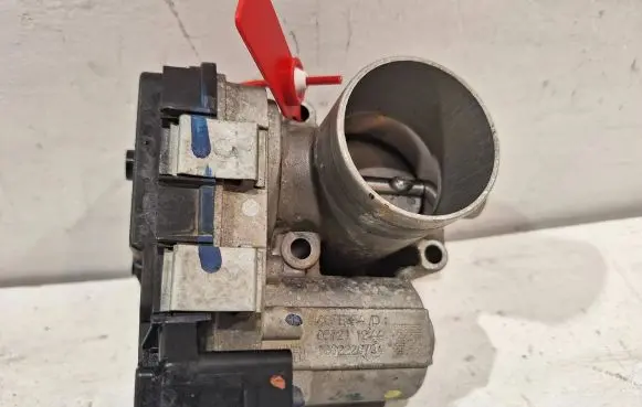 Fiat 500 Throttle body valve 44GTE3F4