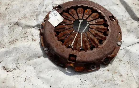 Toyota Avensis Verso Pressure plate 
