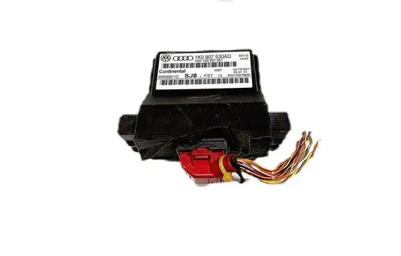 Volkswagen PASSAT B6 Gateway control module 1K0907530AD