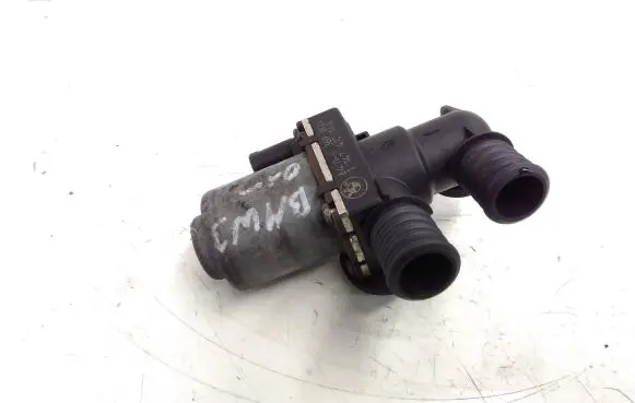 BMW 3 E46 Coolant heater control valve 8369805 1147412144