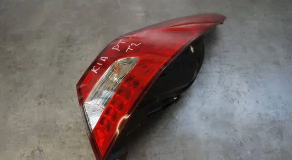 KIA Optima Rear/tail lights