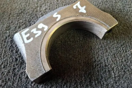 BMW 5 E39 Crankshaft Holder 