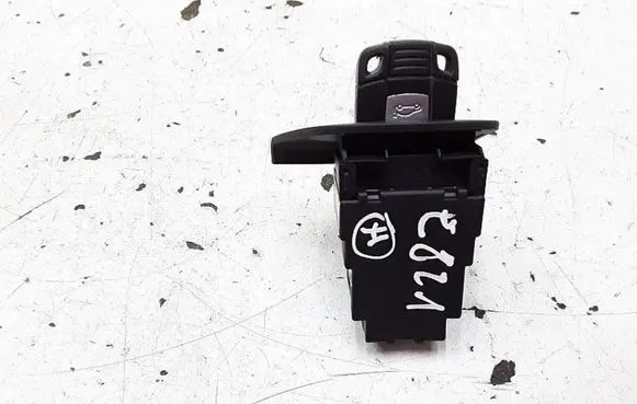 BMW 1 E82 E88 Ignition lock 695471813